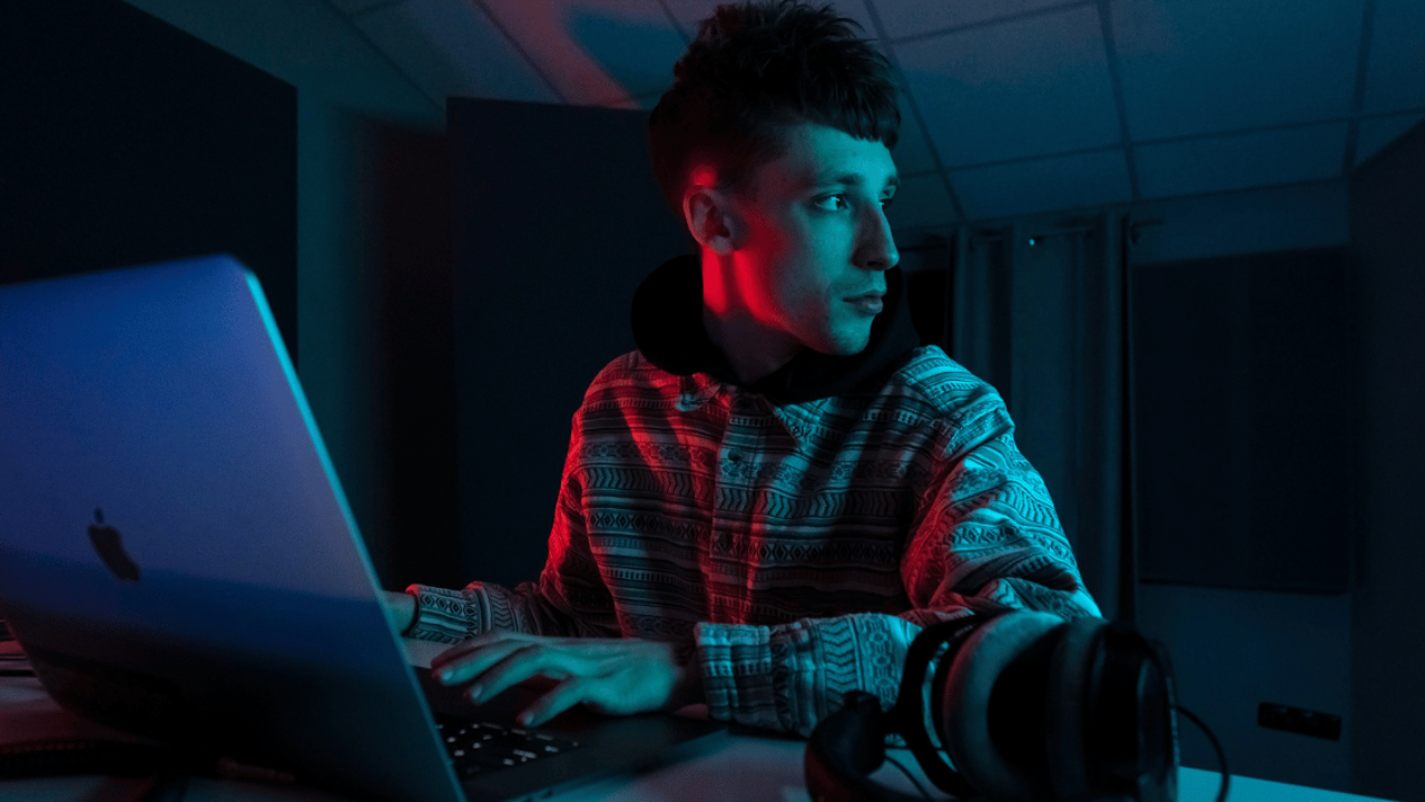 Ableton Live vs FL Studio: Which DAW is Better For Me?